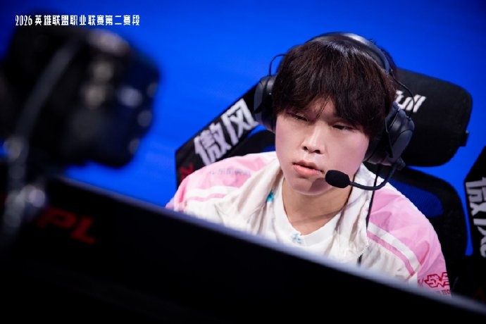 LPL发布BLG赛后返图：初心如磐 笃行致远 期待下一场比赛精彩表现